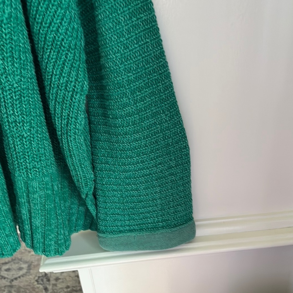 Free People Oversized Green V-Neck Chunky Knit Sweater Med/Large - Picture 13 of 15
